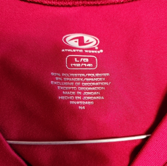 Burgundy athletic works‎ tank top size large - Picture 7 of 9